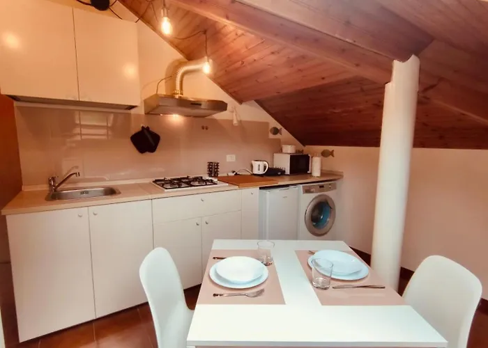 Castagneto 8 Apartment *